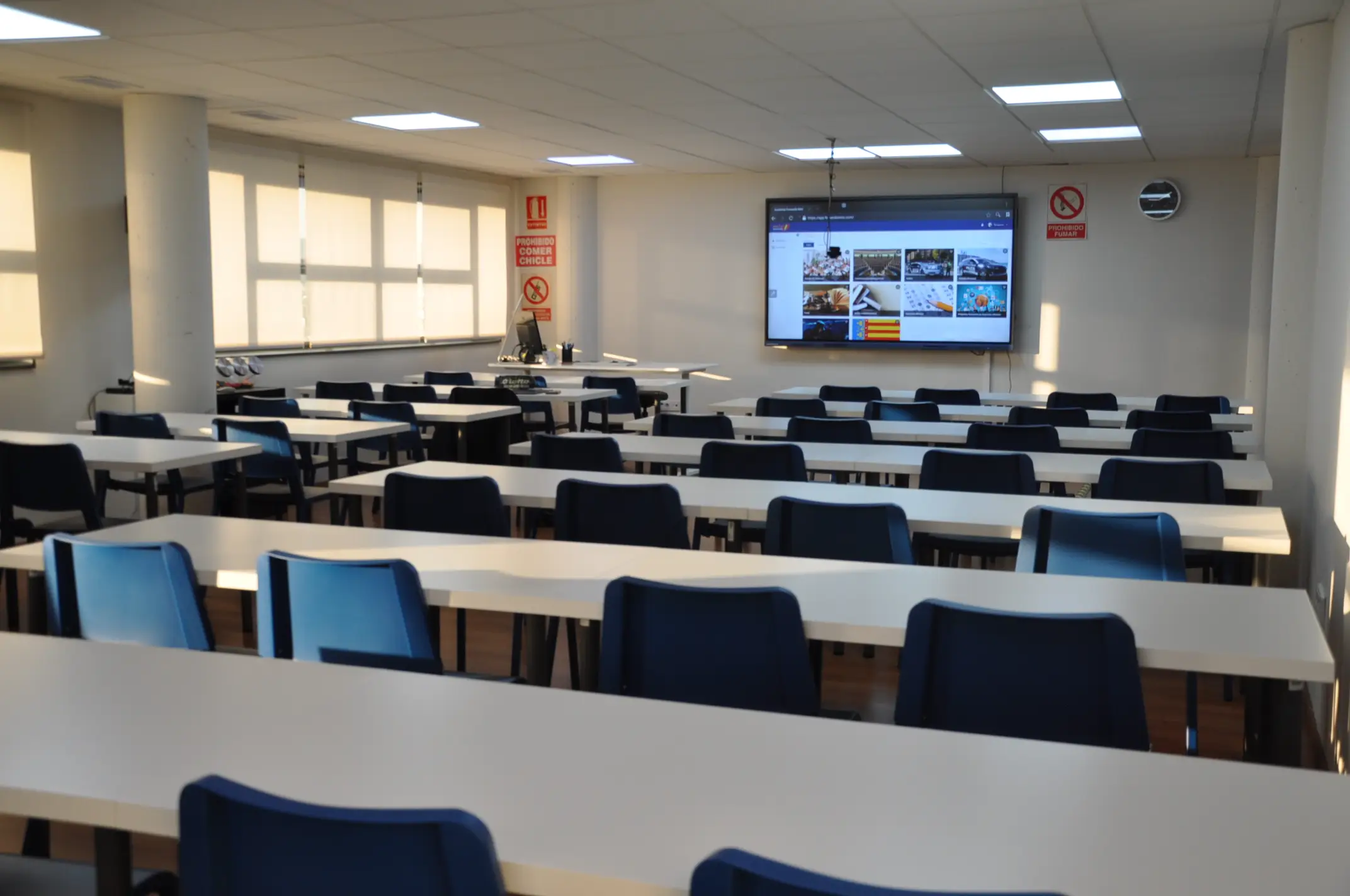 Academia de policia local fernando miro